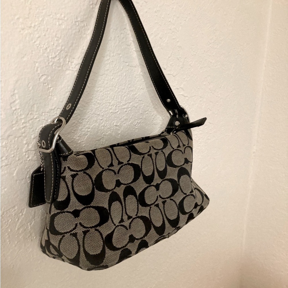 Coach canvas shoulder bag - Picture 3 of 5